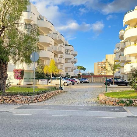 Al - R&R Vilamoura Flat, City Center Apartment Exterior photo